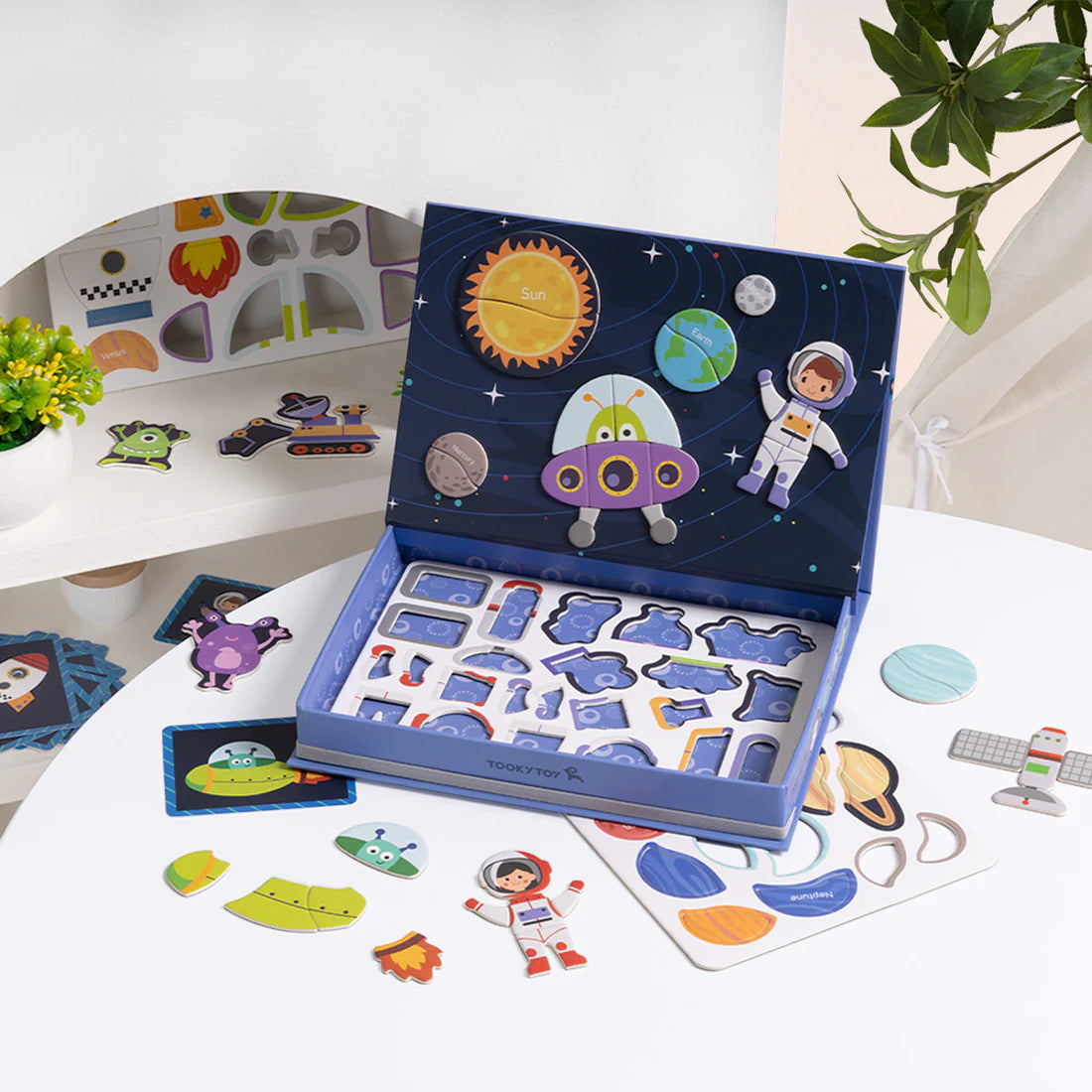 Boîte magnétique - Espace - MindyToy